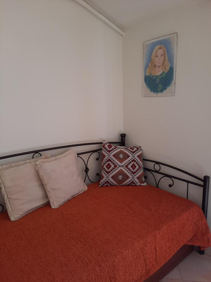 Appartement La Soffitta Di Bampina à Perivólion Extérieur photo