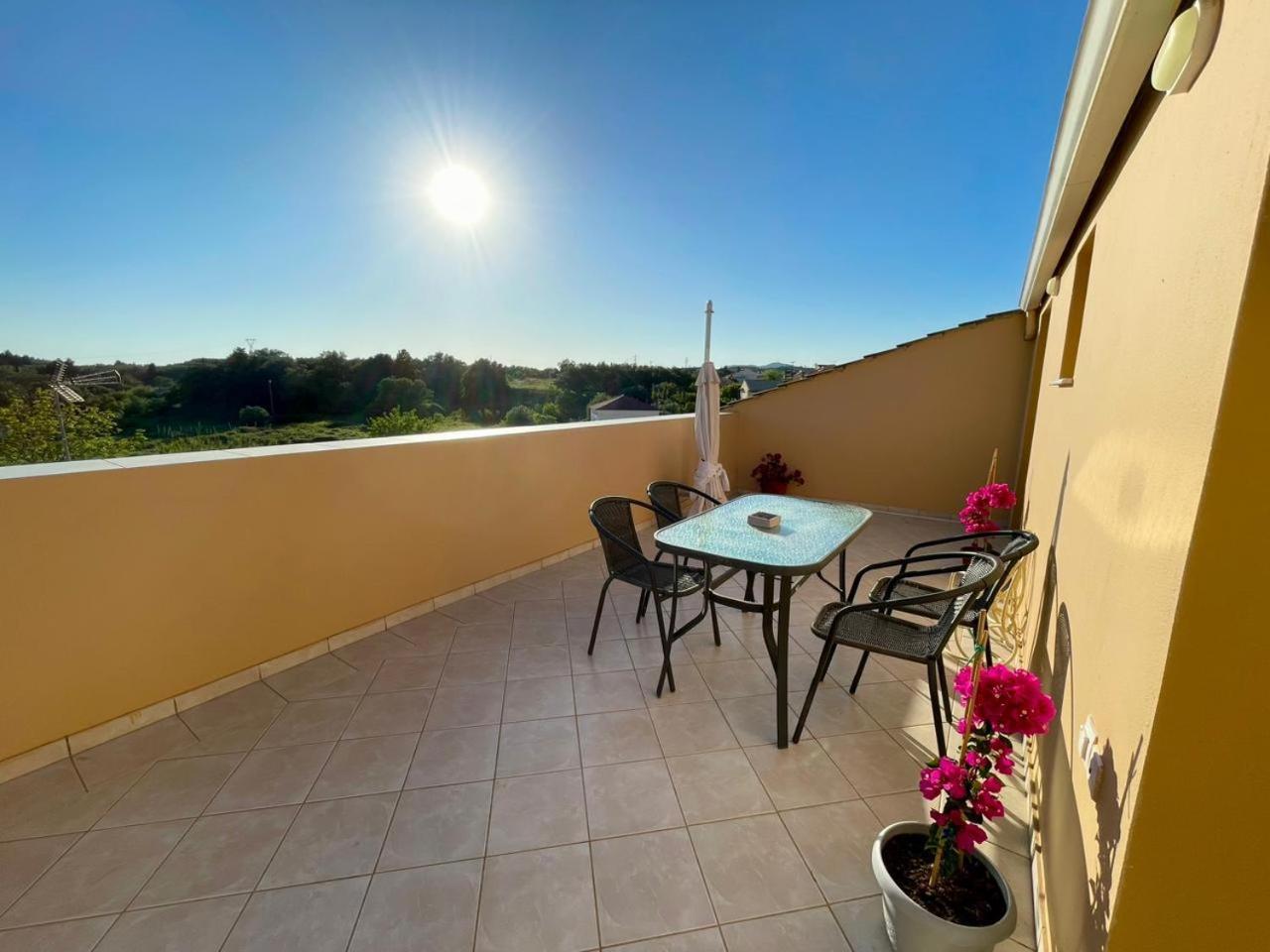 Appartement La Soffitta Di Bampina à Perivólion Extérieur photo