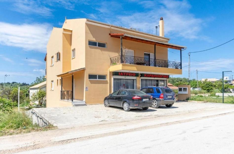 Appartement La Soffitta Di Bampina à Perivólion Extérieur photo